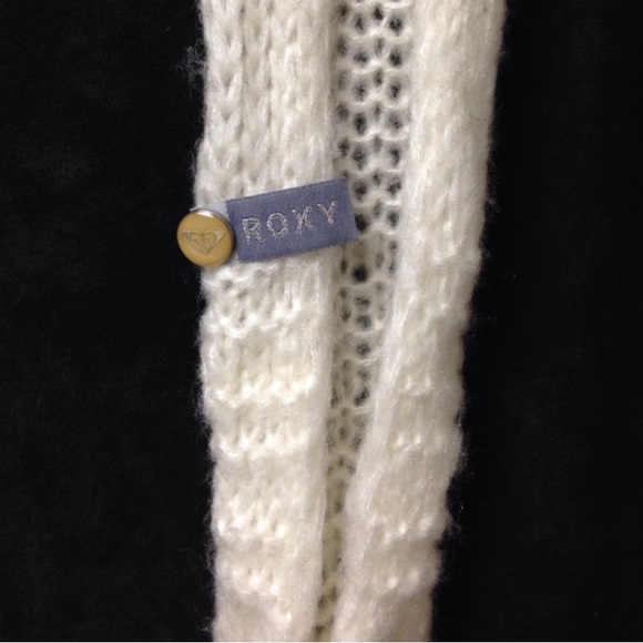 Scarf/shawl bundle - Picture 4 of 6